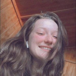 Meet your Posher, Isabella